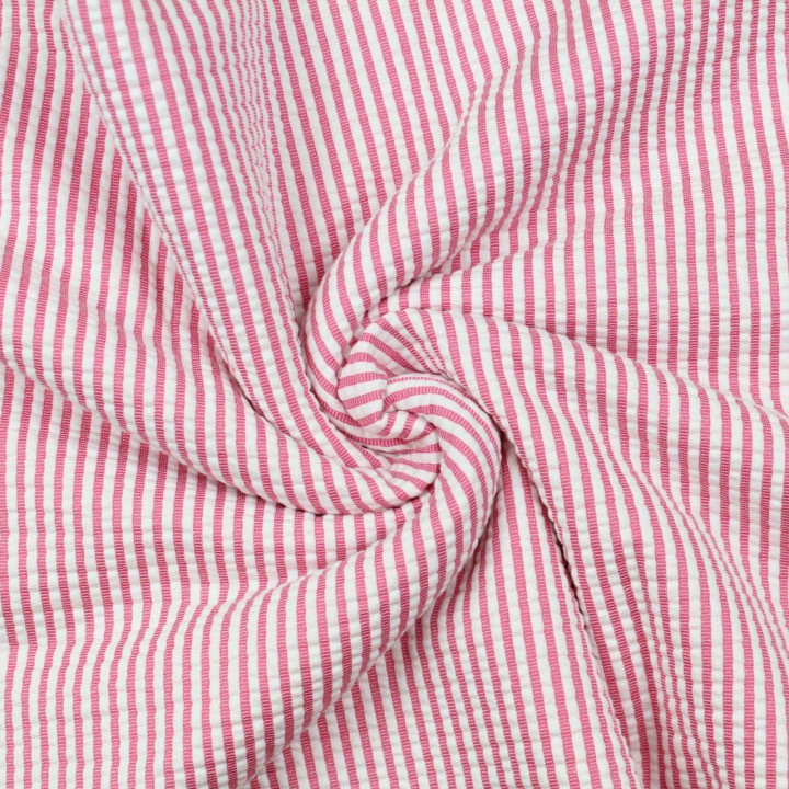 Tissu poly-coton blanc plissé rayures roses