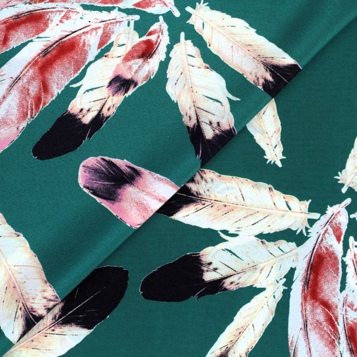 Tissus satin polyester vert bouteille imprimé plume