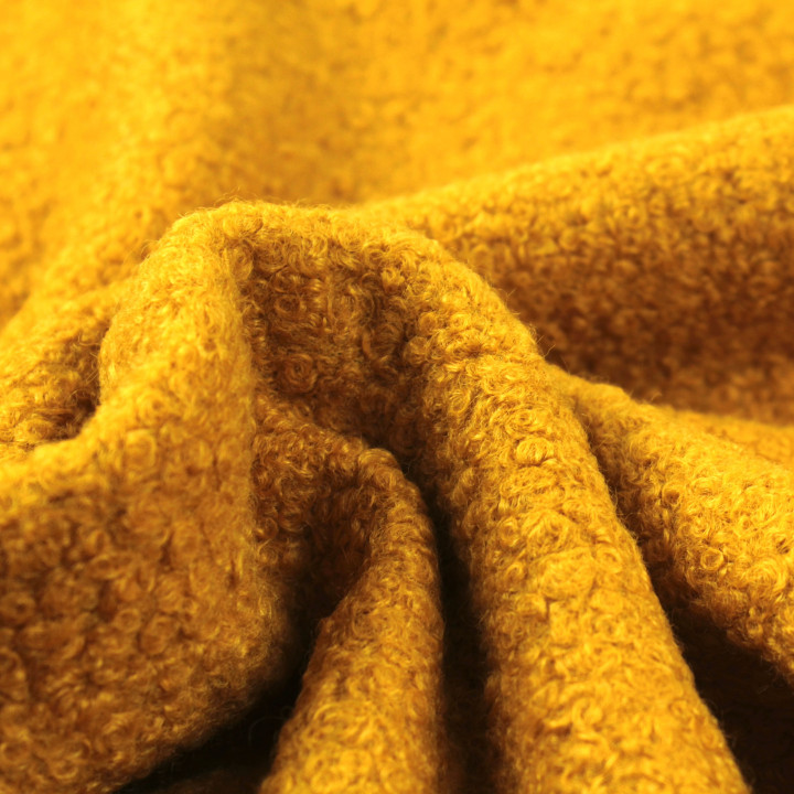 Tissu Lainage Bouclette Moutarde – Haute Qualité pour Mode & Décoration