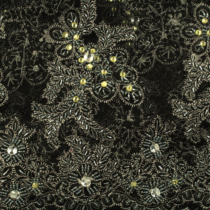 Tissus dentelle perlée fleuri noir et argent