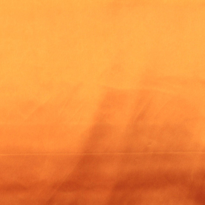 Tissus satin uni de couleur orange