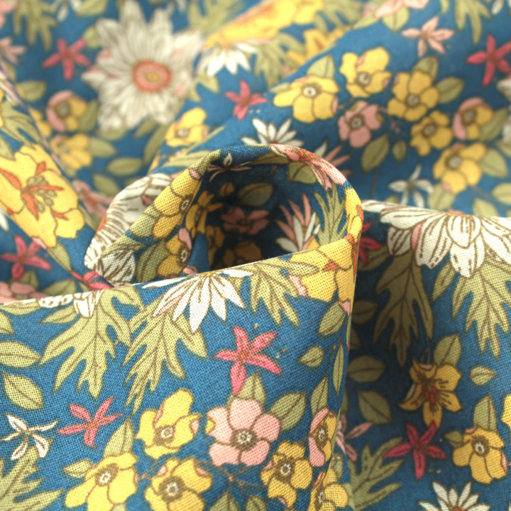Tissu en Coton Bleu Roi avec Motifs de Fleurs Jaunes et Blanches