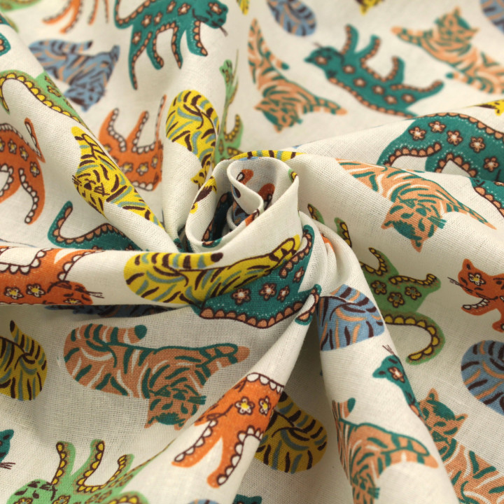 Tissu en Coton Blanc avec Motifs de Chats Multicolores