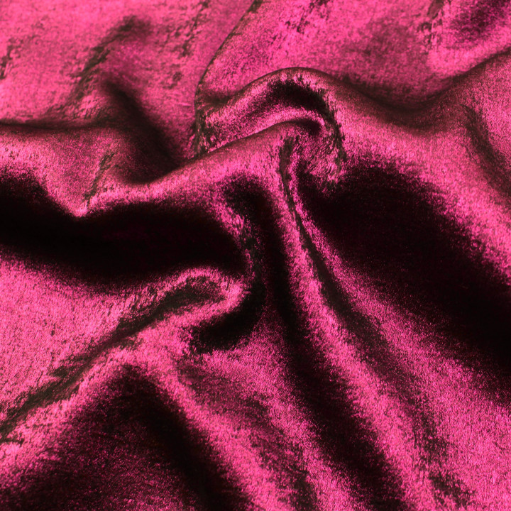 Tissus lamé de couleur rose fuchsia crêpe irisé