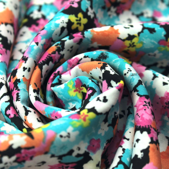 Tissu polyester multicolore à imprimé floral