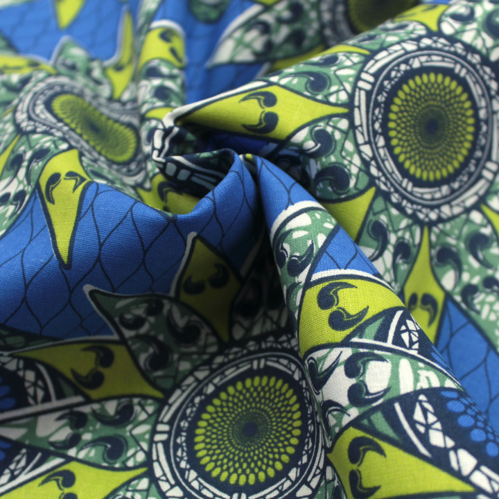 Tissu Coton Bleu Roi - Motif Géométrique Vert et Noir - Idéal pour Couture et Décoration