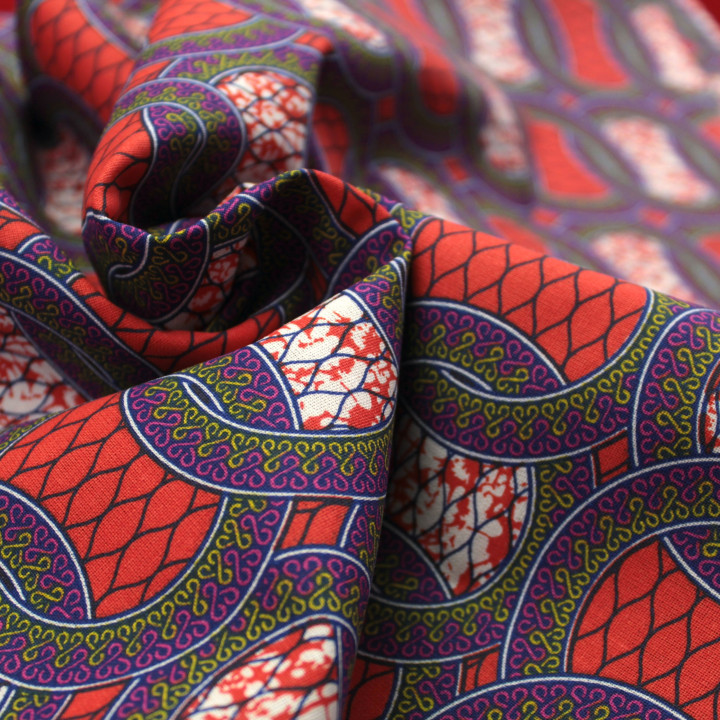 Tissu Coton Rouge - Motif Géométrique Cercles Imbriqués Violet et Vert