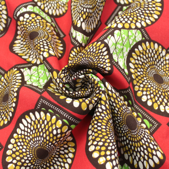 Tissu Coton Rouge - Motif Géométrique Ronds et Carrés Vert & Marron - Idéal pour Couture et Décoration