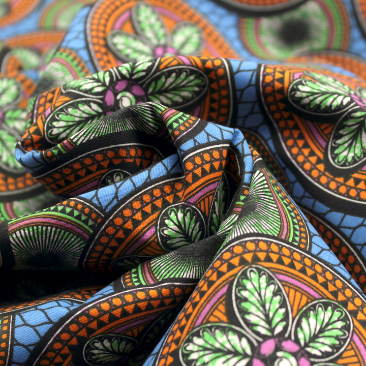 Tissu Coton Bleu Roi à Motif Cercles Géométriques Orange et Vert – Idéal pour Couture et Déco