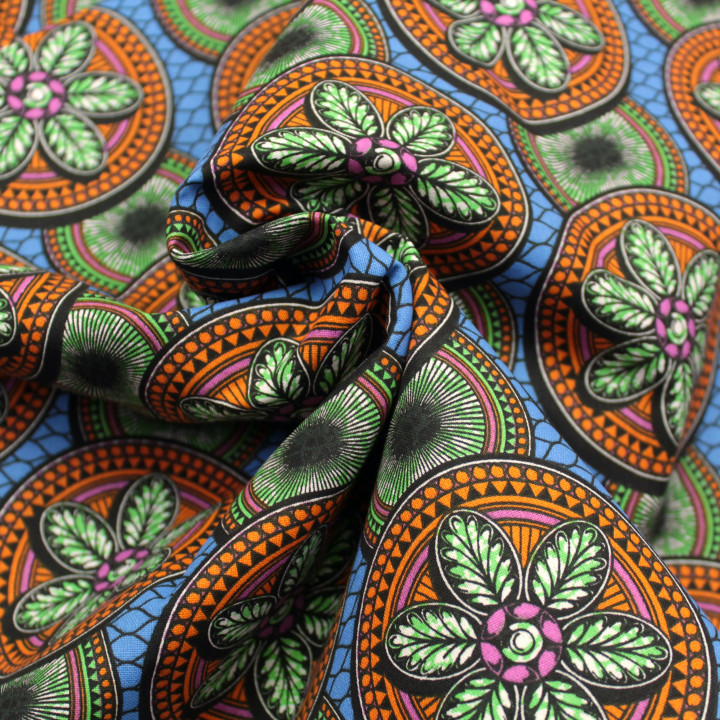Tissu Coton Bleu Roi à Motif Cercles Géométriques Orange et Vert – Idéal pour Couture et Déco