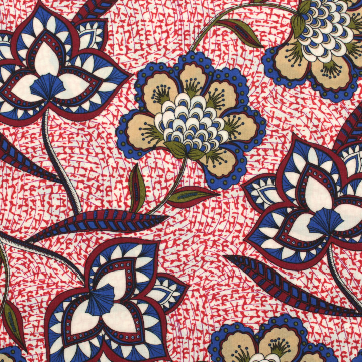 Tissu Blanc et Rouge à Imprimés Floraux Bleu, Blanc et Bordeaux