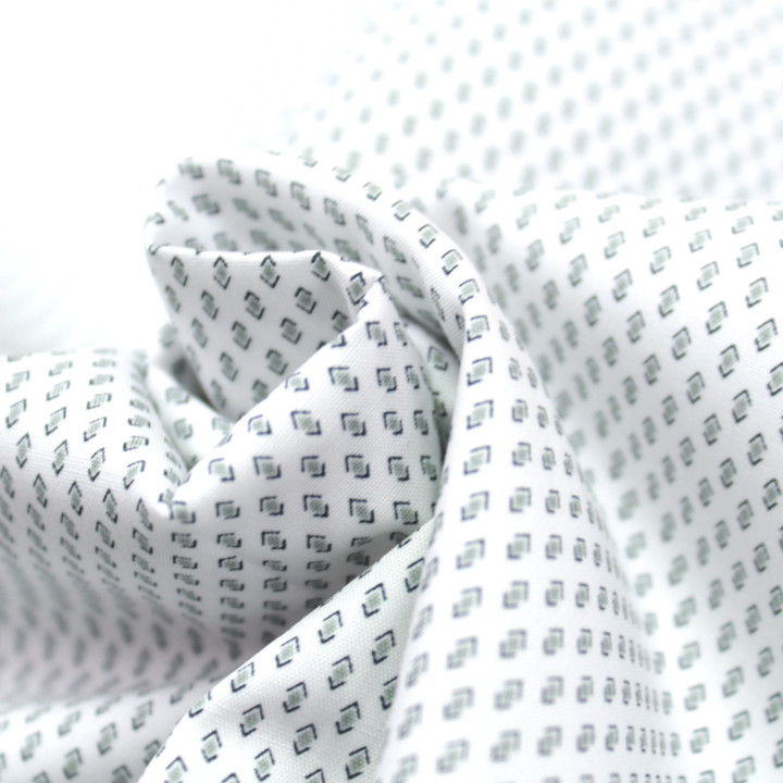 Tissu coton blanc pour chemise – motif géométrique bleu - Léger, élégant & respirant