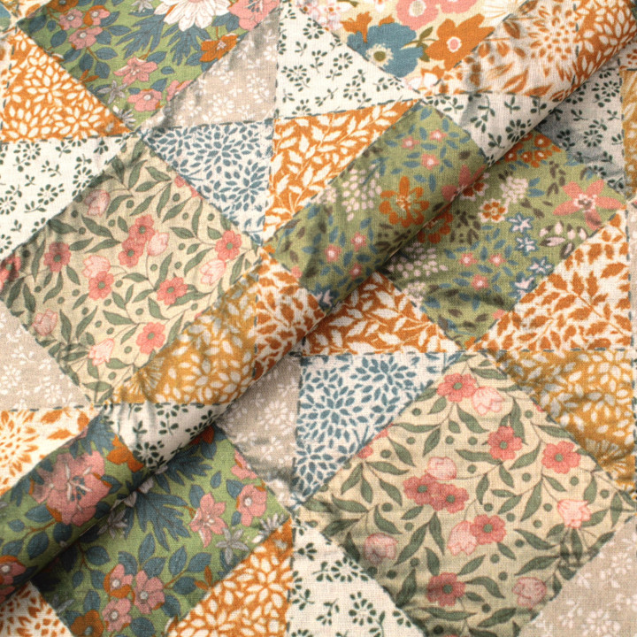Tissu en Coton Bleu Marine avec Motifs Floraux de Petites Fleurs Blanches pour Chemise