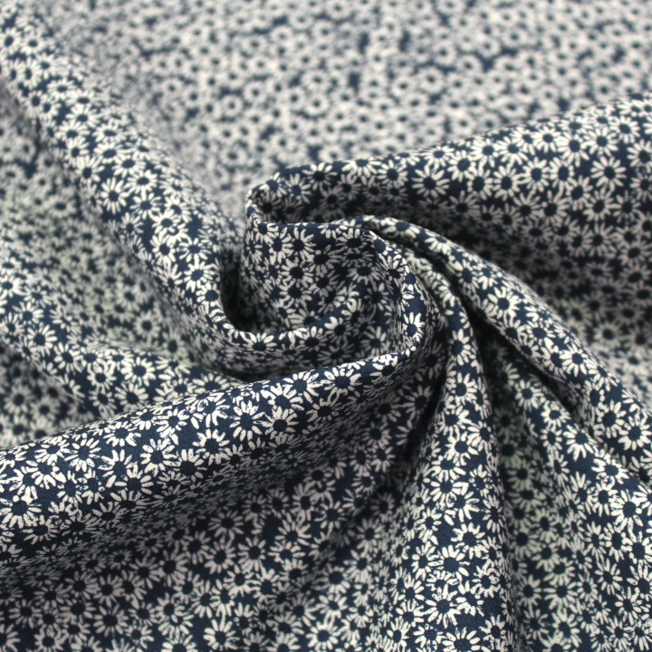 Tissu en Coton Bleu Marine avec Motifs Floraux de Petites Fleurs Blanches pour Chemise