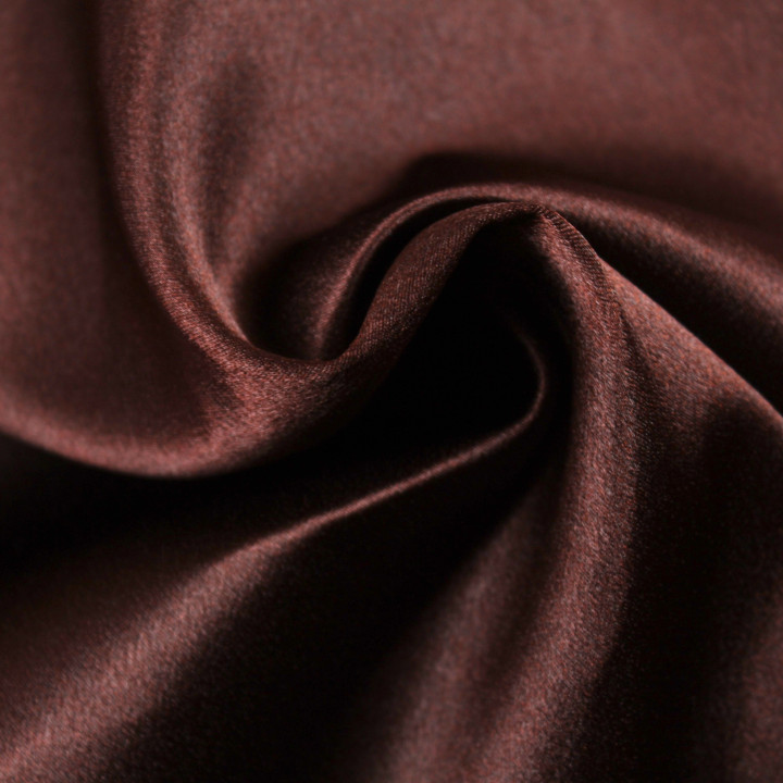 Tissu satin lourd marron foncé – Chic intemporel pour couture, robes et décoration élégante