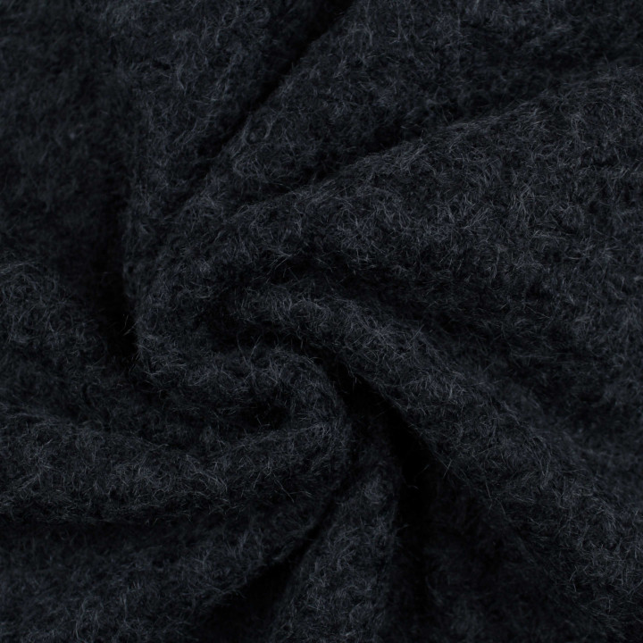 Tissu Polyester Noir Uni – Léger, Souple et Polyvalent
