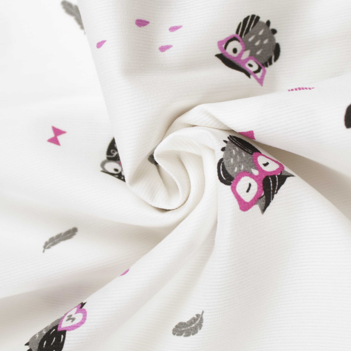 Tissu coton blanc milleraie imprimé hiboux violet et noir