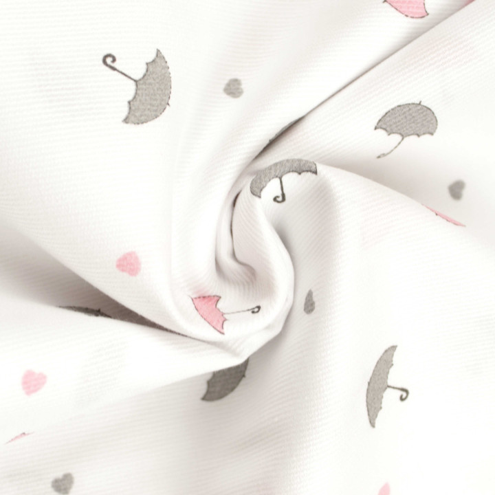 Tissu milleraie blanc à motifs parapluies et cœurs rose et gris