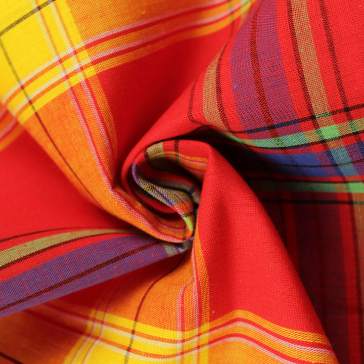 Tissu Coton Madras Rouge Jaune et Vert à Rayures Bleues, Vertes et Noires – Élégance et Qualité Supérieure