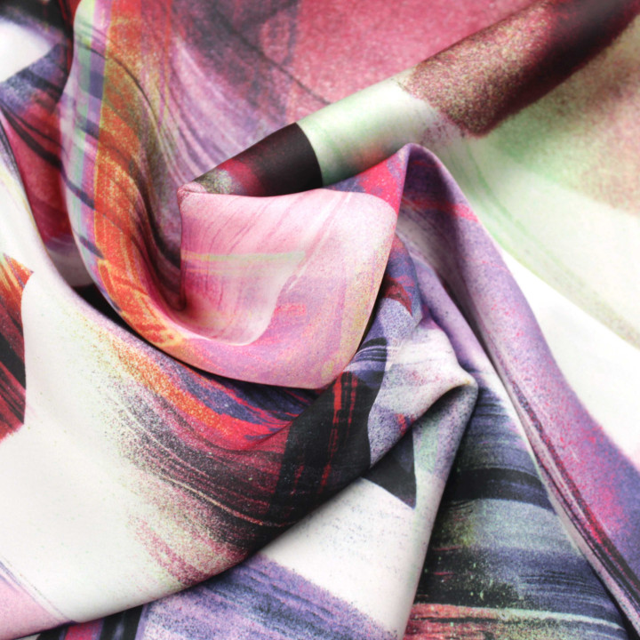 Tissu satin imprimé pastel abstrait multicolore – Coupon tissu fluide et tendance