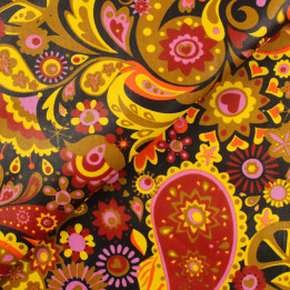 Coupon de tissu coton wax ciré multicolore orange, jaune, rose, noir et bordeaux