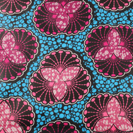Tissu coton Wax africain imprimé géométrique floral noir, bleu et rose – Vendu au mètre