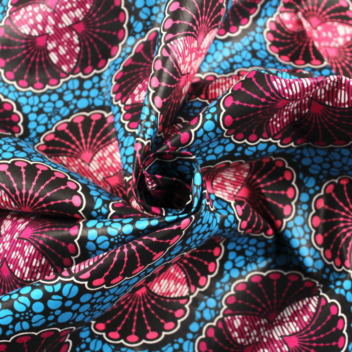 Tissu coton Wax africain imprimé géométrique floral noir, bleu et rose – Vendu au mètre