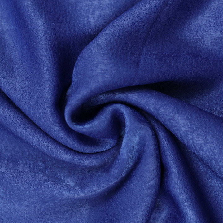 Tissu Satin Polyester Bleu Roi avec Légers Reflets – Fluide, Brillant et Doux