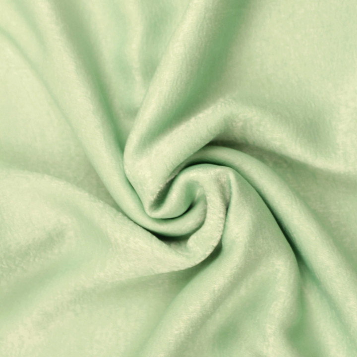 Tissu Satin Polyester Vert Anis avec Légers Reflets – Fluide, Brillant et Doux