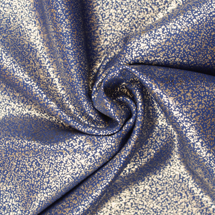 Tissu Satin Lamé Bleu Moucheté Argent – Brillant, Fluide et Scintillant