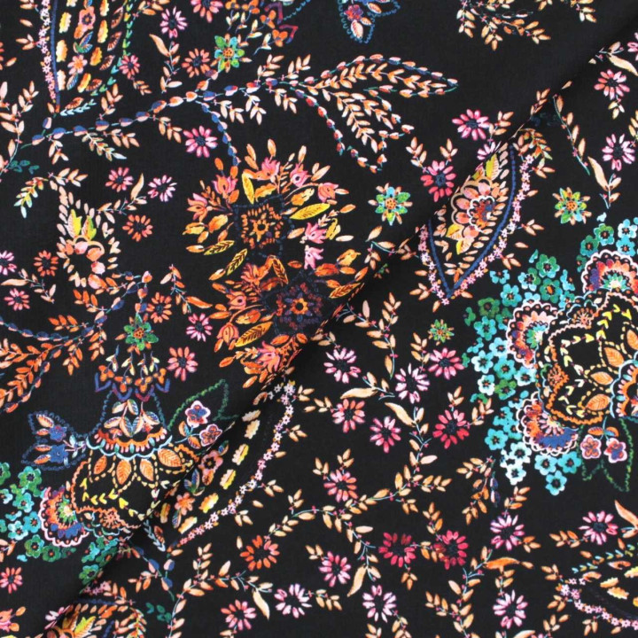 Tissu Coupon Polyester Fleuri Multicolore Noir