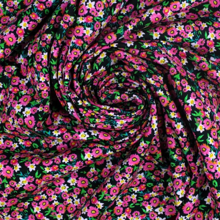 Tissu popeline de coton violet imprimés fleurs