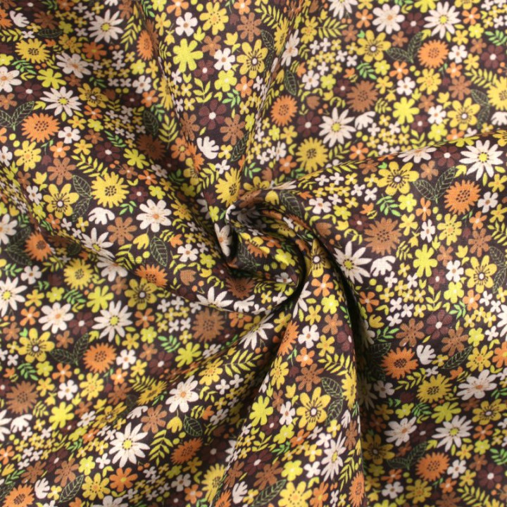 Tissu en Coton avec Petits Motifs Floraux Blancs, Orange, Jaune et Marron - Idéal pour la Couture et les Projets DIY