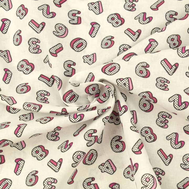 Tissu en Coton Beige Clair avec Motifs Chiffres Roses et Fuchsia - Parfait pour Couture Créative