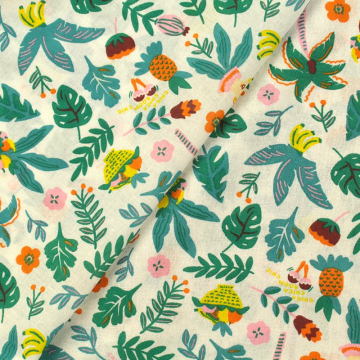 Tissu en Coton Blanc avec Motifs Floraux Verts et Oranges - Fraîcheur et Élégance