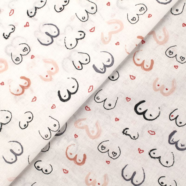 Tissu coton beige clair imprimé masques africains - Parfait pour habillement et couture au mètre