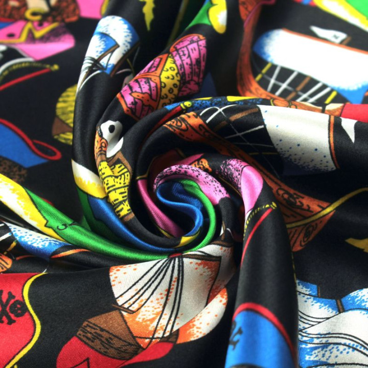 Tissu Satin polyester pirates sur fond noir